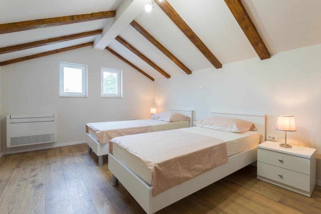 Holiday Home Antonio Dracevac Ninski Екстер'єр фото
