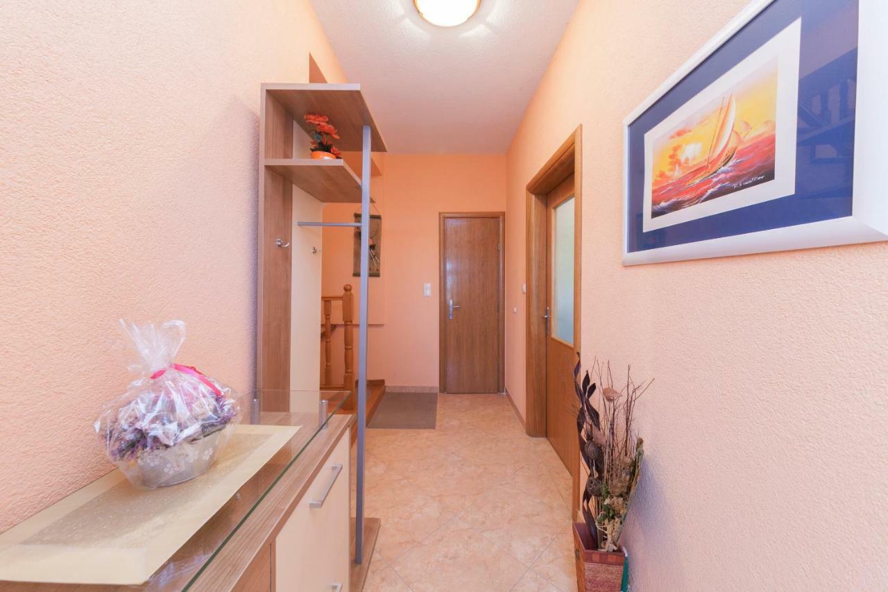 Holiday Home Antonio Dracevac Ninski Екстер'єр фото